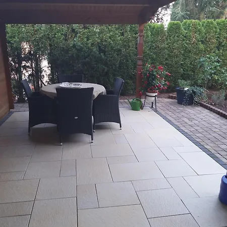 2-zimmer Mit Ueberdachten Sitzplatz Im Garten Daire Bad Soden-Salmünster